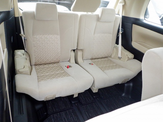 TOYOTA VELLFIRE 2017 Image 21