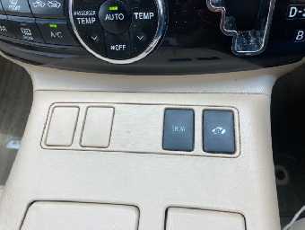 TOYOTA ESTIMA HYBRID 2014 Image 24