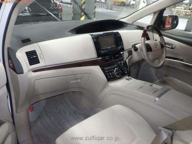 TOYOTA ESTIMA HYBRID 2014 Image 7