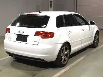 AUDI A3 2011 Image 2