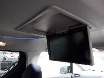 TOYOTA ALPHARD 2017 Image 13