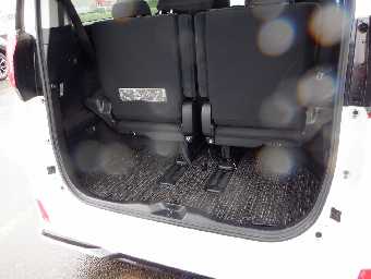 TOYOTA ALPHARD 2017 Image 16