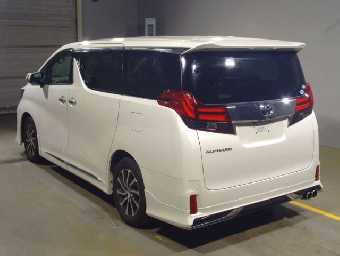 TOYOTA ALPHARD 2017 Image 4