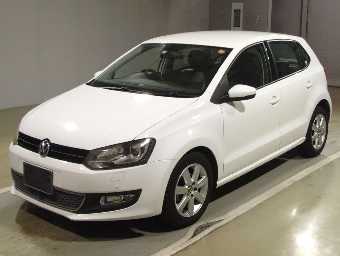 VOLKSWAGEN POLO 2011 Image 1
