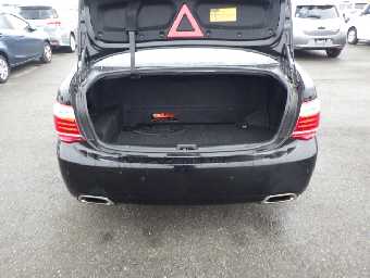 TOYOTA CROWN HYBRID 2011 Image 10
