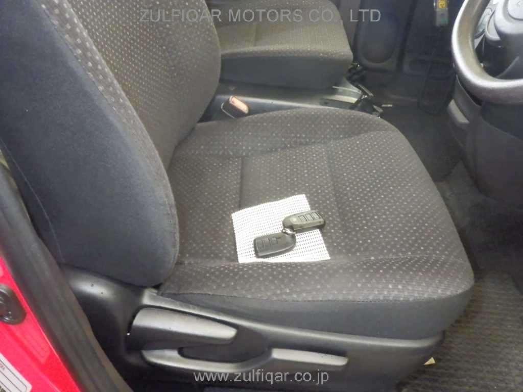 TOYOTA PORTE 2012 Image 8