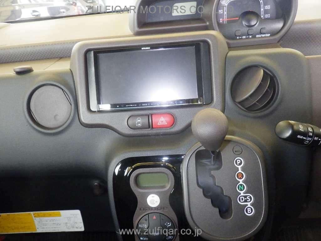 TOYOTA PORTE 2012 Image 9