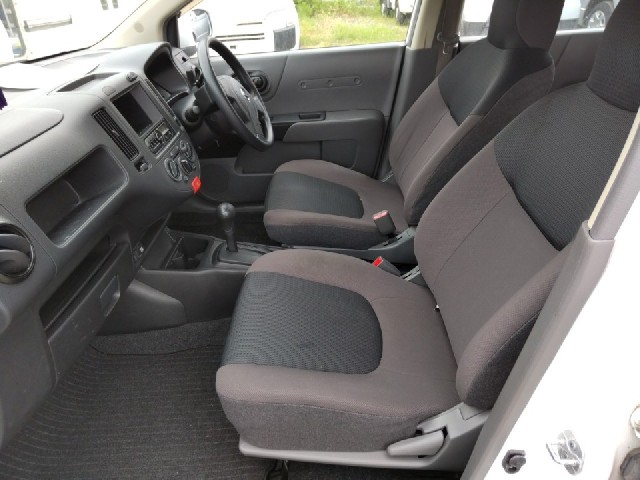 NISSAN NV150 AD 2017 Image 19