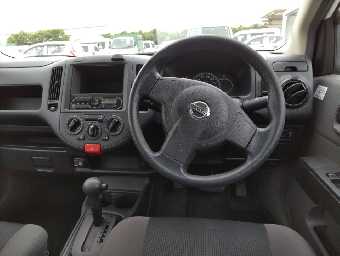 NISSAN NV150 AD 2017 Image 7