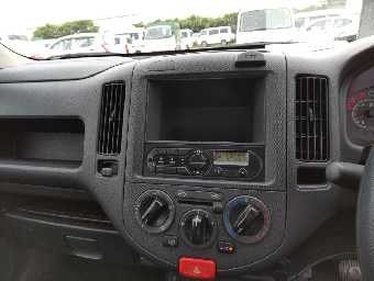 NISSAN NV150 AD 2017 Image 8