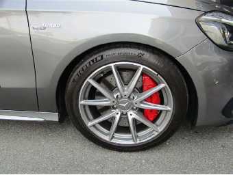 MERCEDES BENZ A CLASS 2018 Image 23