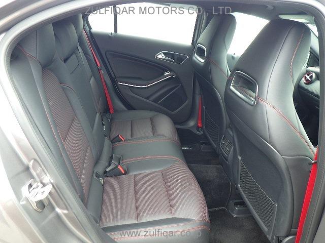 MERCEDES BENZ A CLASS 2018 Image 38