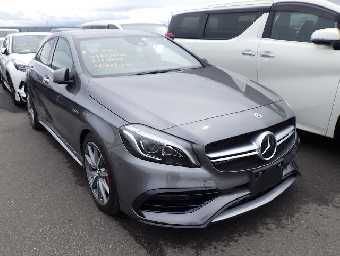MERCEDES BENZ A CLASS 2018 Image 34
