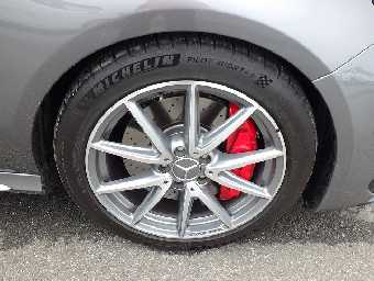 MERCEDES BENZ A CLASS 2018 Image 38