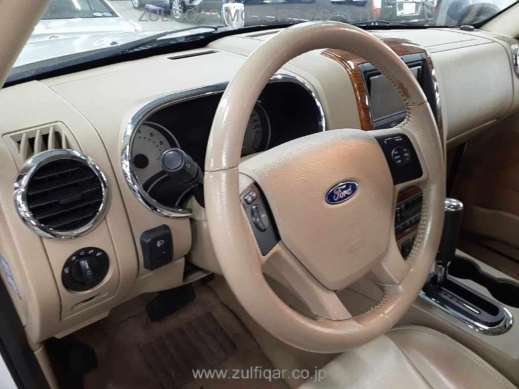 FORD EXPLORER 2011 Image 7