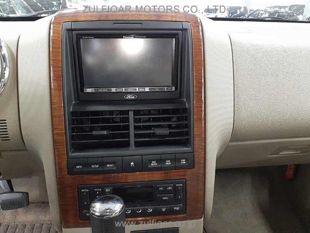 FORD EXPLORER 2011 Image 10