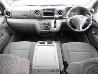 NISSAN NV350 CARAVAN 2016 Image 5