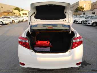 TOYOTA YARIS 2017 Image 9