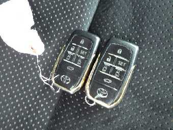 TOYOTA ALPHARD 2017 Image 10