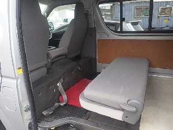 TOYOTA HIACE 2009 Image 8