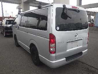 TOYOTA HIACE 2009 Image 13