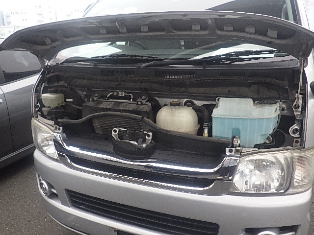TOYOTA HIACE 2009 Image 23
