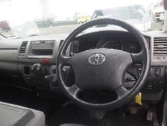 TOYOTA HIACE 2009 Image 5