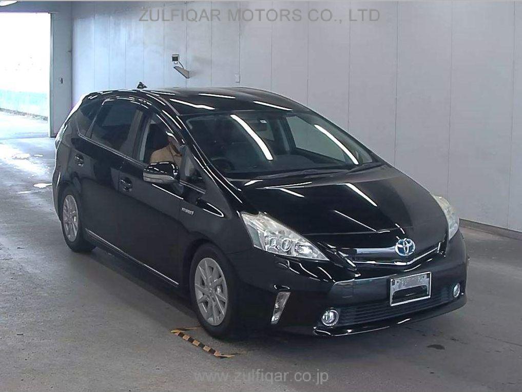 TOYOTA PRIUS ALPHA 2011 Image 1