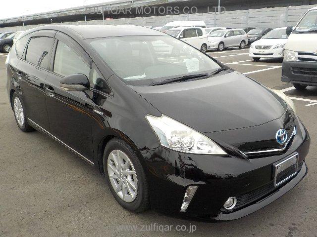 TOYOTA PRIUS ALPHA 2011 Image 22