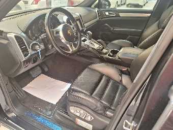 PORSCHE CAYENNE 2010 Image 14