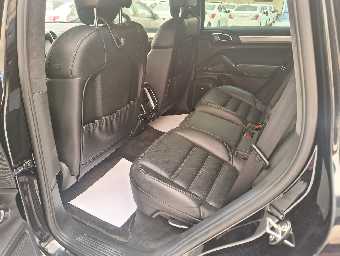 PORSCHE CAYENNE 2010 Image 16