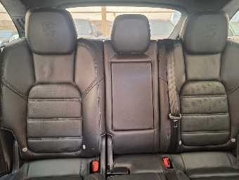 PORSCHE CAYENNE 2010 Image 18