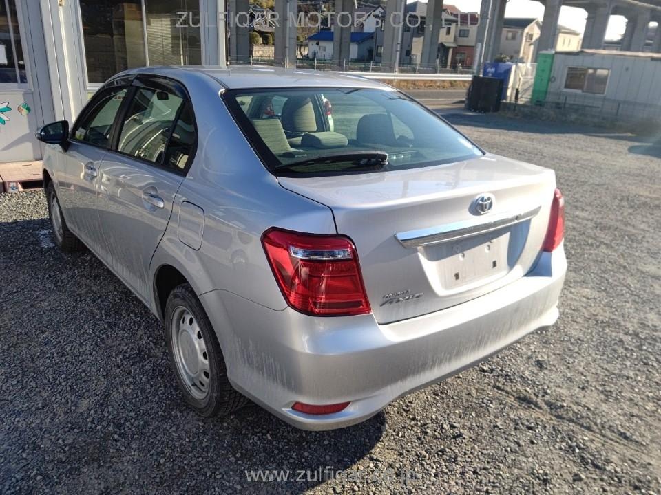 TOYOTA COROLLA AXIO 2017 Image 4