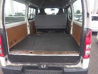TOYOTA HIACE 2010 Image 14