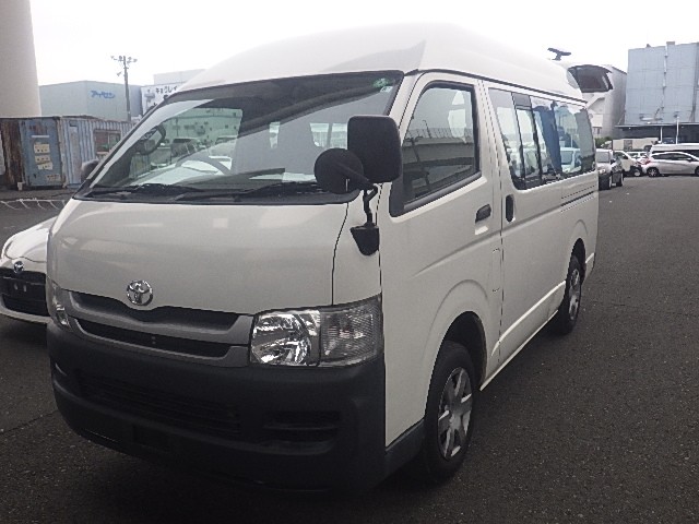 TOYOTA HIACE 2010 Image 22