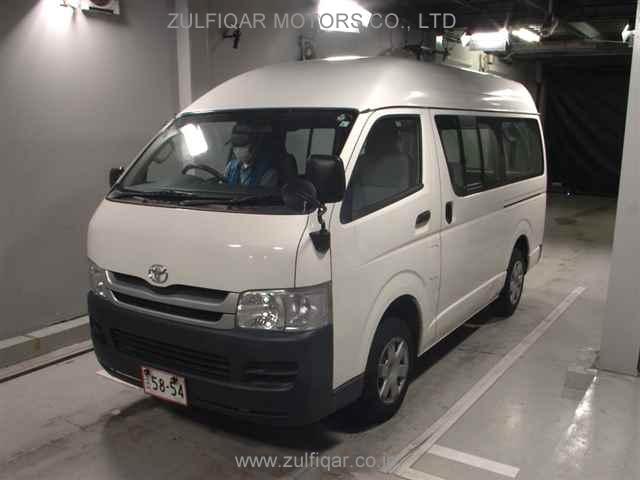 TOYOTA HIACE 2010 Image 4