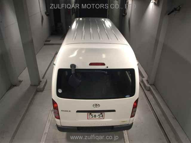 TOYOTA HIACE 2010 Image 7
