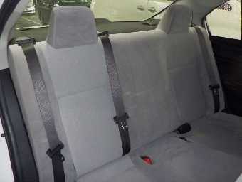 TOYOTA COROLLA AXIO 2016 Image 7