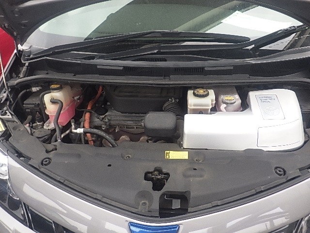 TOYOTA ESTIMA HYBRID 2014 Image 32