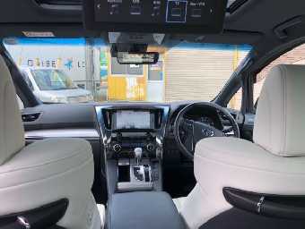 TOYOTA ALPHARD 2018 Image 22