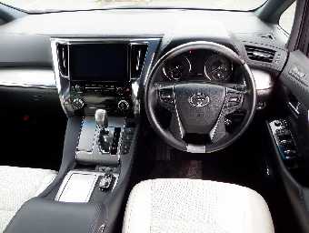 TOYOTA ALPHARD 2018 Image 43