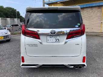TOYOTA ALPHARD 2018 Image 9