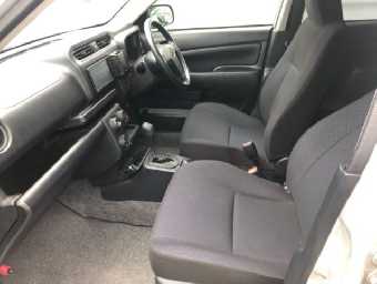 TOYOTA PROBOX 2017 Image 6