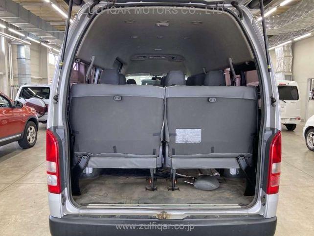 TOYOTA HIACE BUS 2016 Image 8