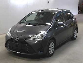 TOYOTA VITZ 2017 Image 1