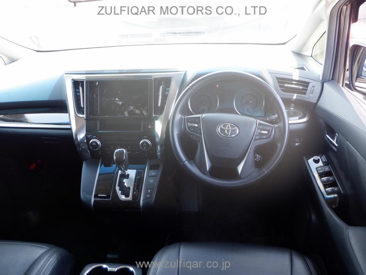 TOYOTA VELLFIRE 2017 Image 7