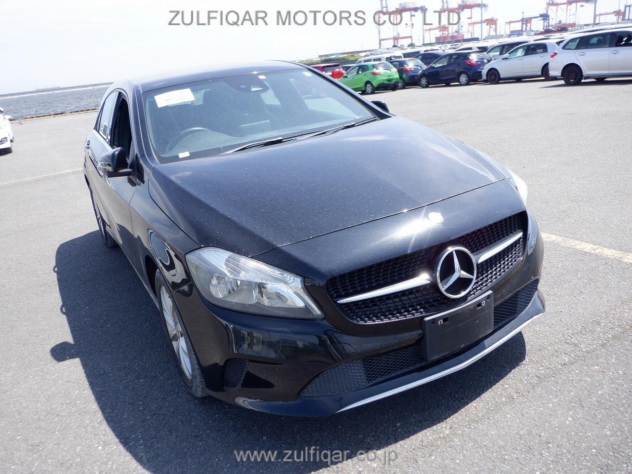 MERCEDES BENZ A CLASS 2017 Image 20