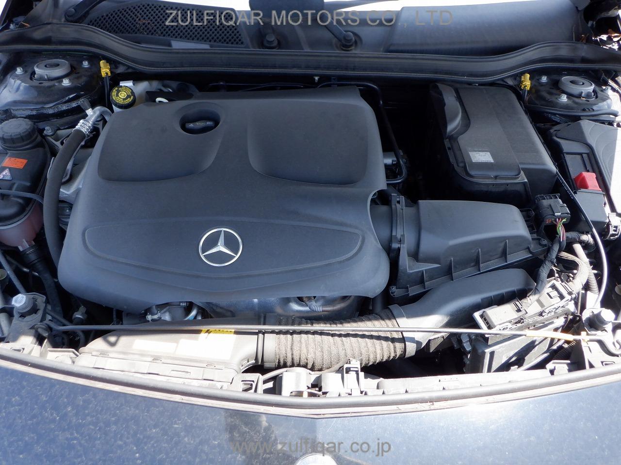 MERCEDES BENZ A CLASS 2017 Image 25