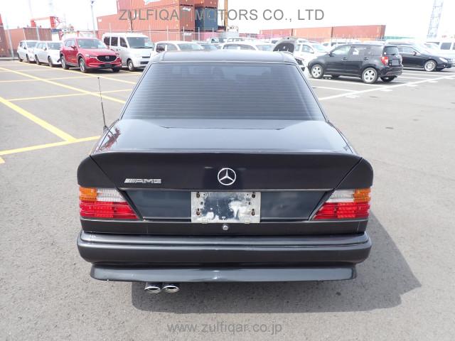 MERCEDES BENZ 300E 1990 Image 9