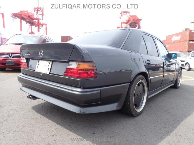 MERCEDES BENZ 300E 1990 Image 10